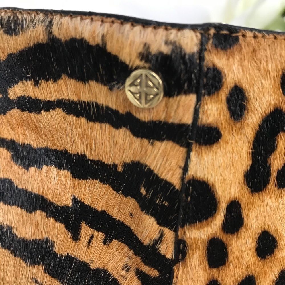 🔴 Antonio Melani Leopard/Tiger Print Fur Bootie - Picture 10 of 16